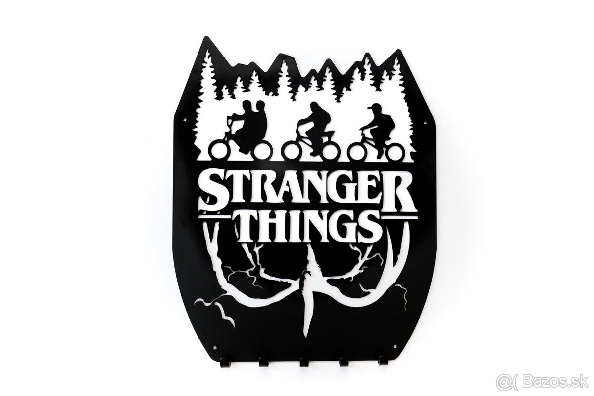 Vešiak na oblečenie STRANGER THINGS - 2