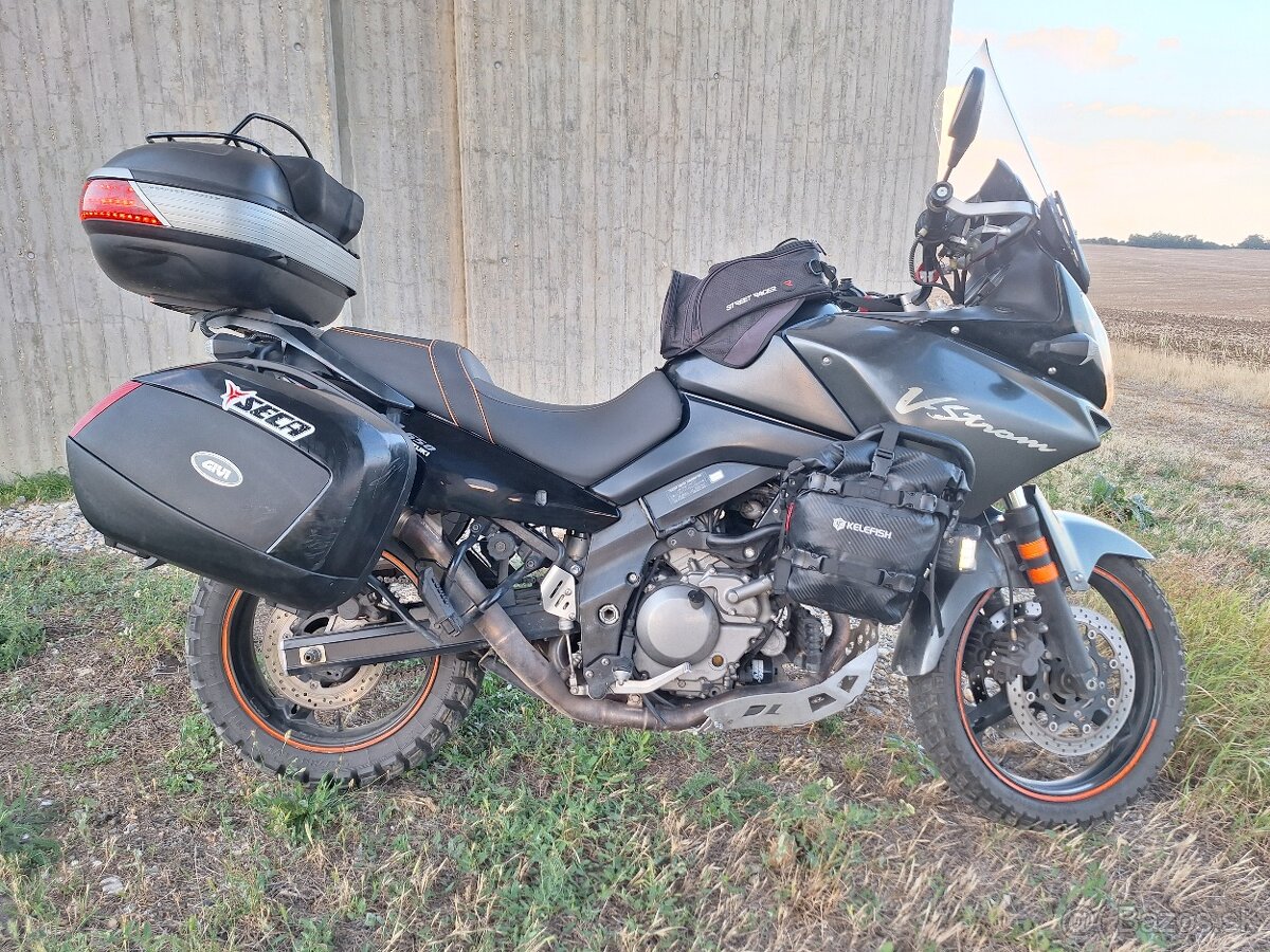 Suzuki Vetrom DL650 - 2