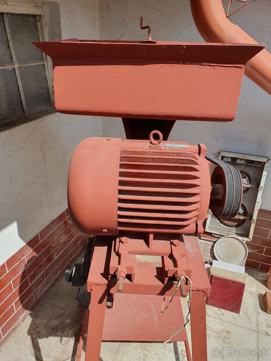 Šrotovnik na obilie - 2