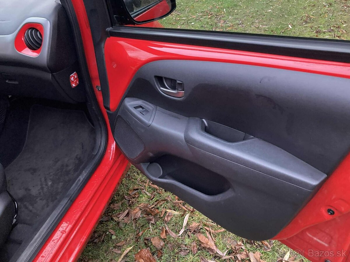 Predám Toyotu AYGO - 2