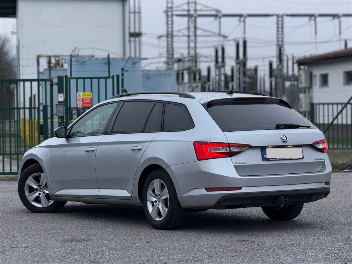 Škoda Superb III Combi 1.6 TDi DSG 2017 - 2