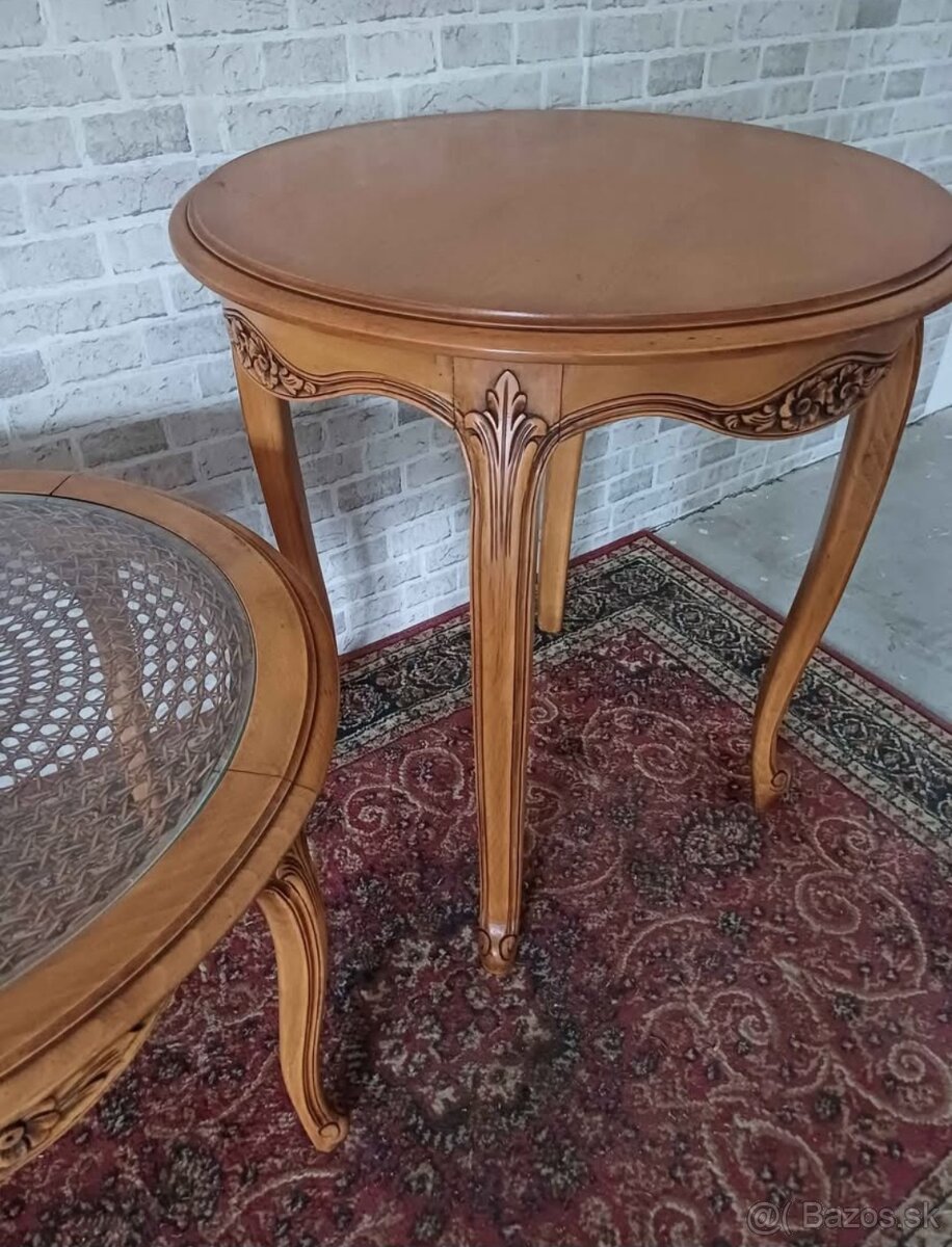 Konferenč̣ny stolík - 2