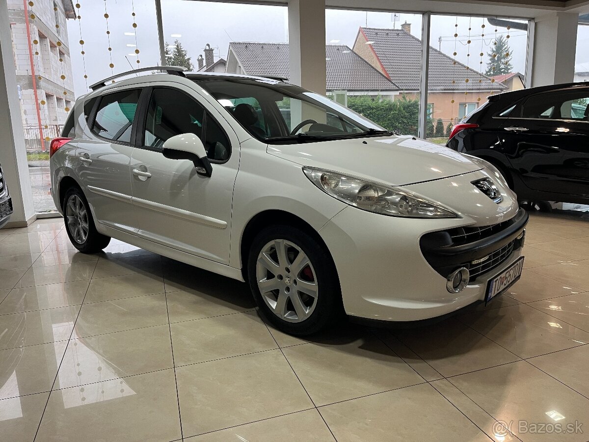 Peugeot 207 Panorama Sport - 2