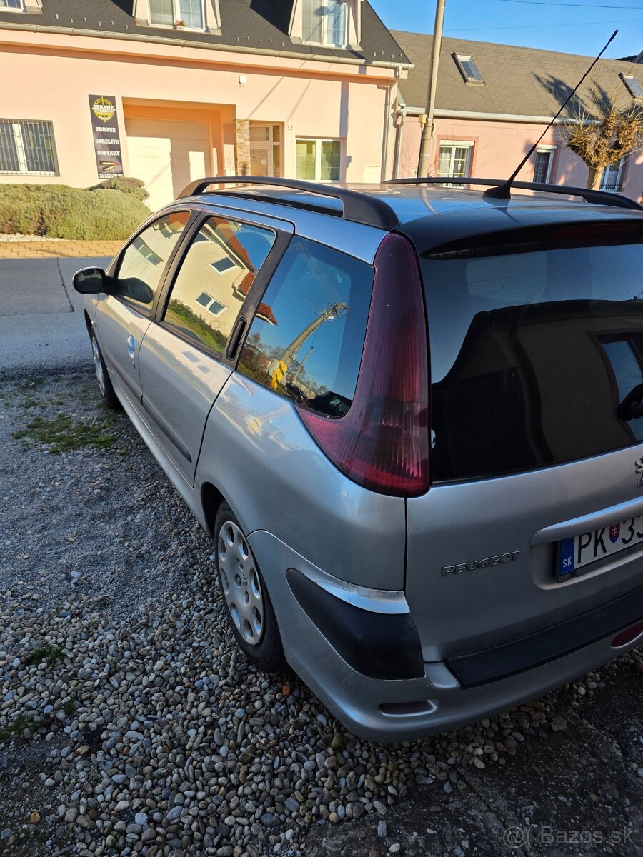 Peugeot 206 sw 1.4 HDI - 2