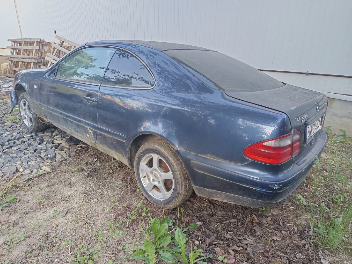 Rozpredám Mercedes Benz CLK 200 - 2