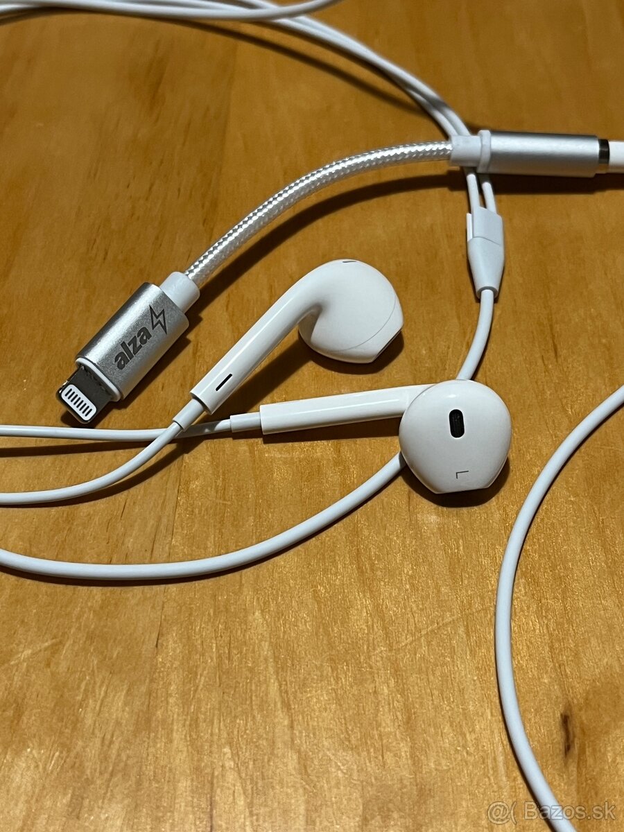 APPLE EARPODS LIGHTNING (NOVÉ) - 2