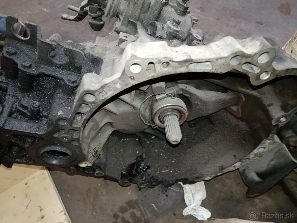 Prevodovka toyota corolla E351 - 2