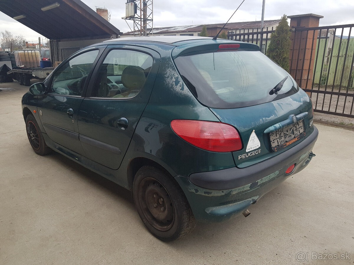 PEUGEOT 206 1,4B 55KW RV.1999 - 2