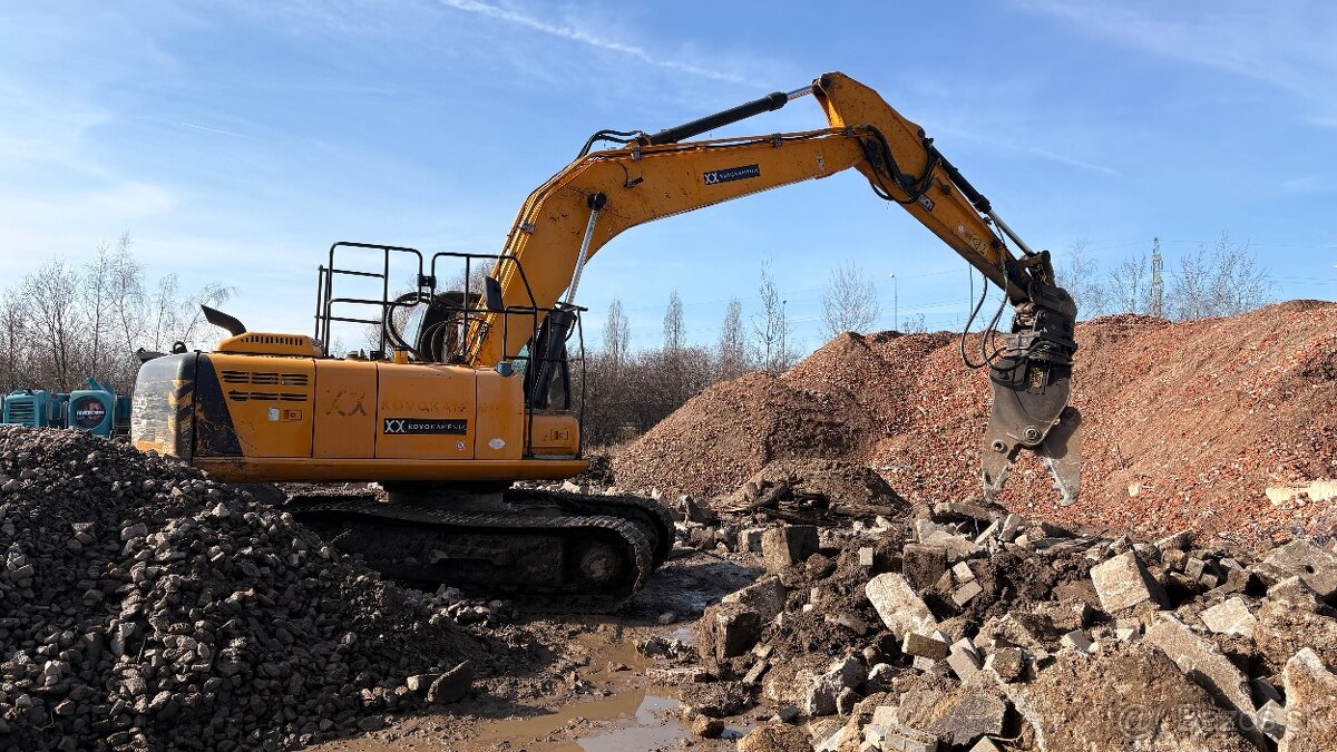 Prodám JCB JS 220 T4F - 2