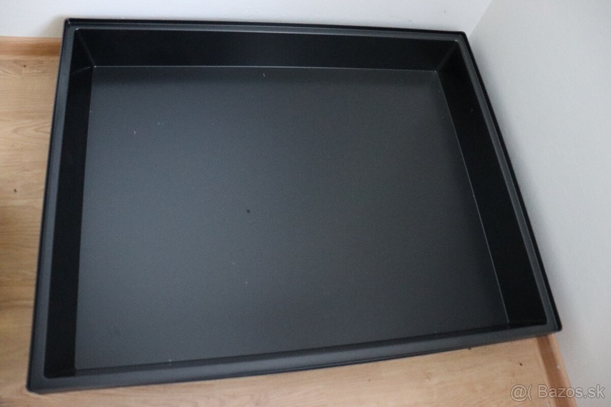 Plastová vanička na výrobu králikárne - 2