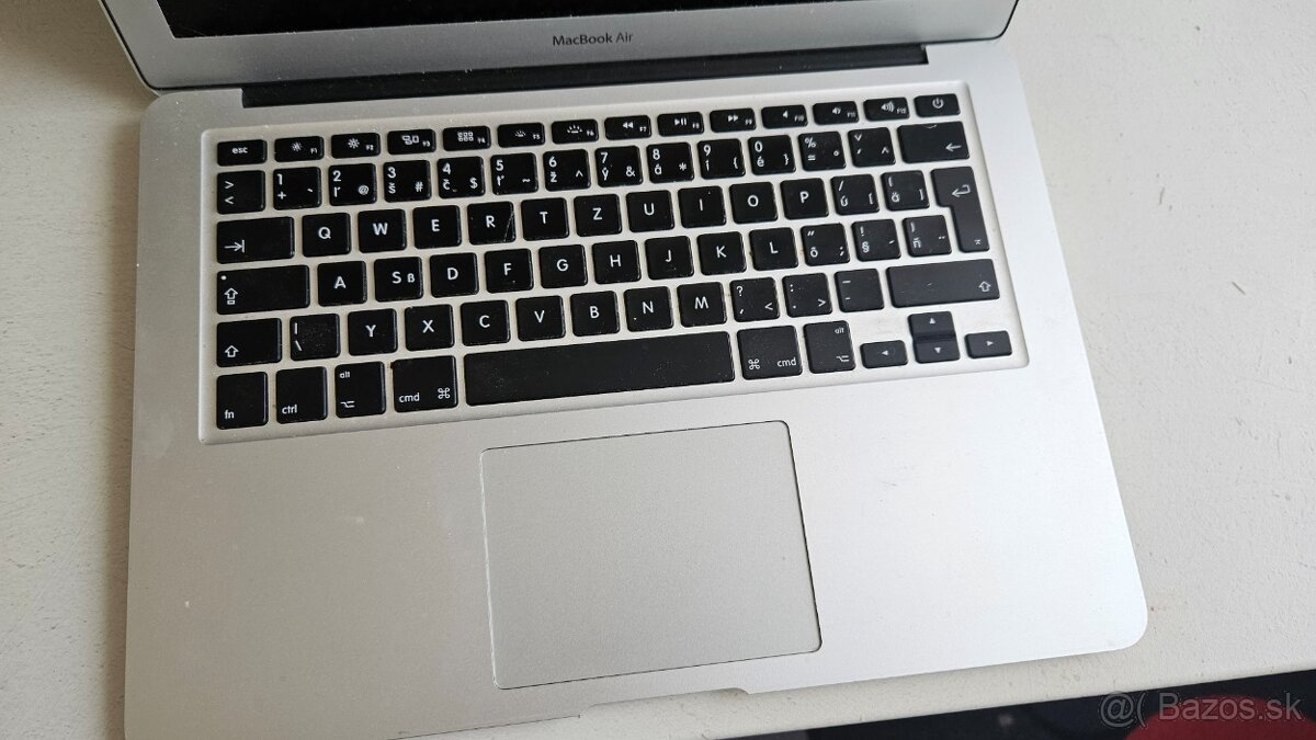 Macbook Air 2017 A1466 - padol soft, alebo sa pokazil disk - 2
