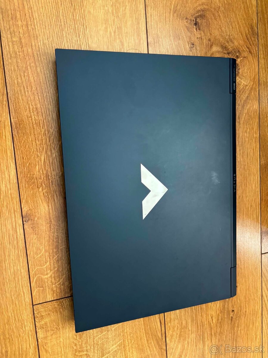 Herný notebook Victus by HP - 2