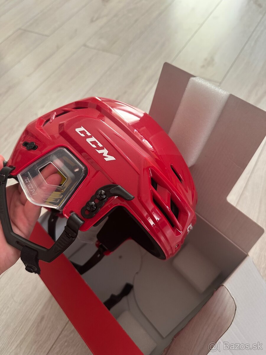 Helma 210 ccm tacks červená - 2