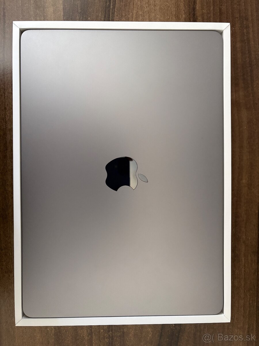 MacBook Air M2 13,6" – Space Gray - 2