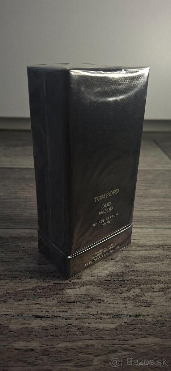 Eau De Parfum Tom Ford Oud Wood 100ml - 2