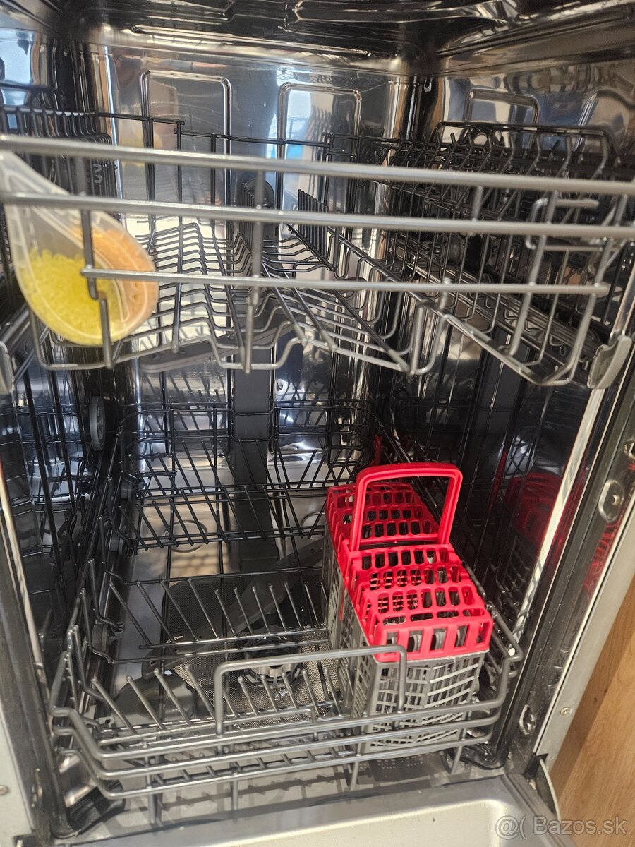 Vstavaná umývačka riadu Mora - 2