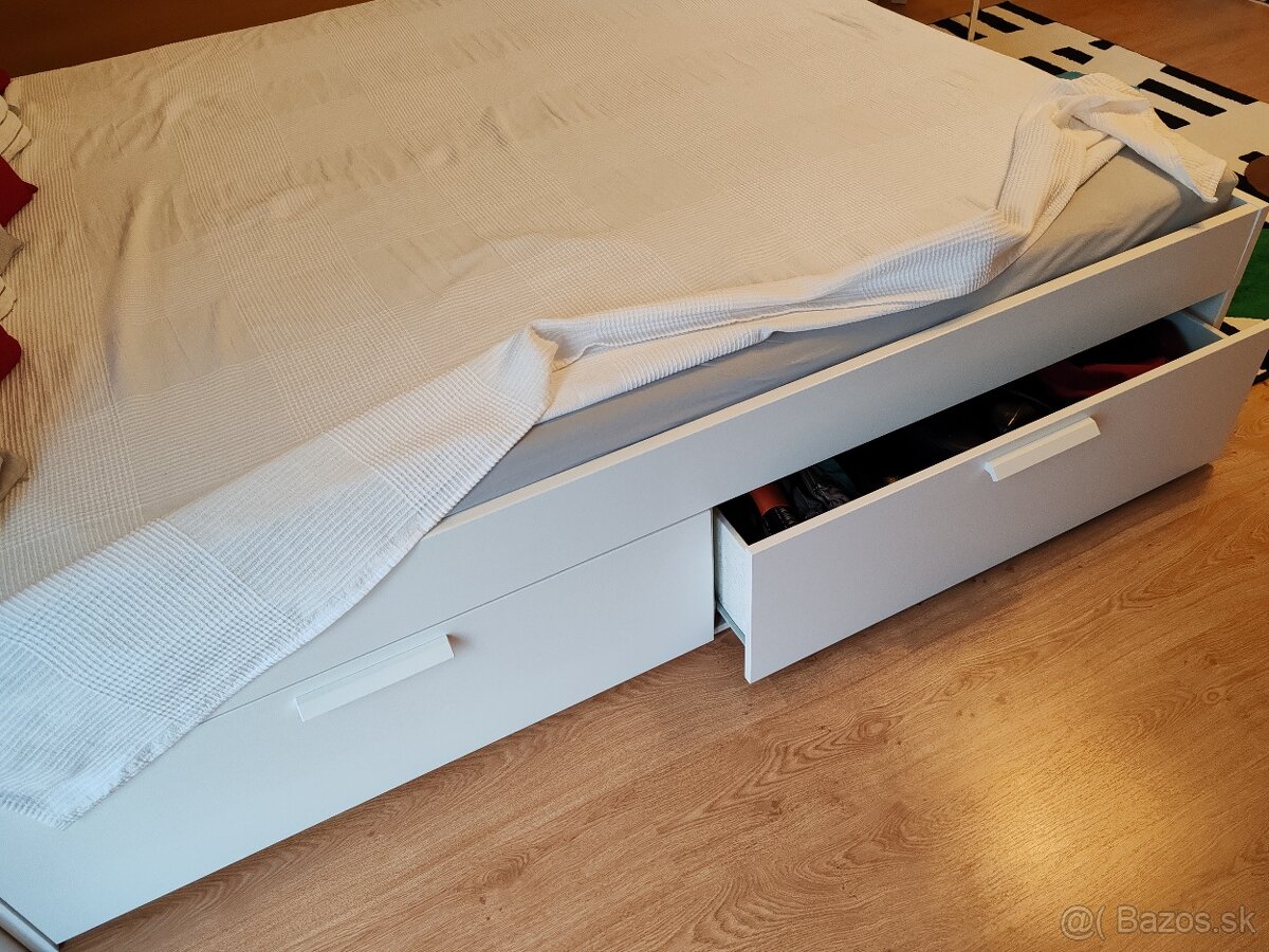 Manželská posteľ biela z IKEI - 2