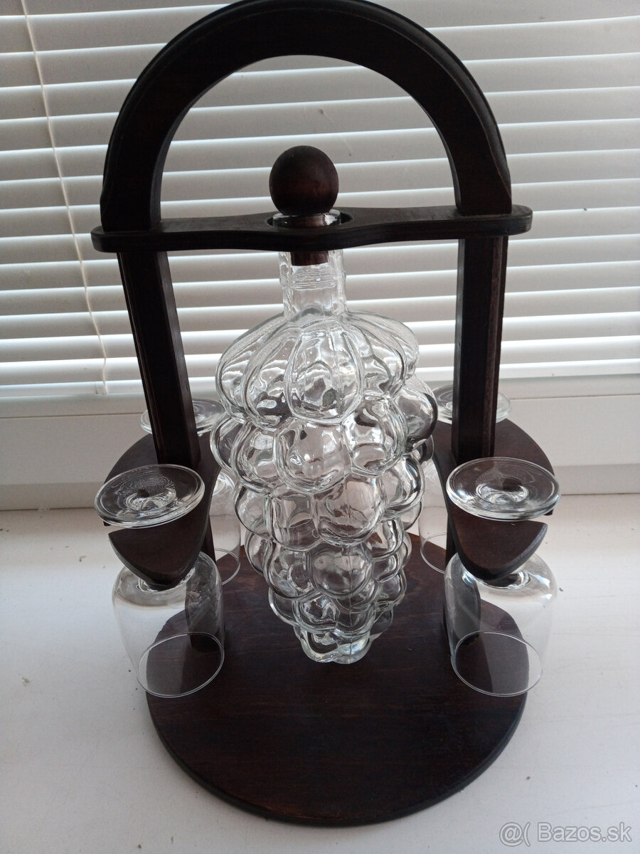 Poháre s karafou - 2