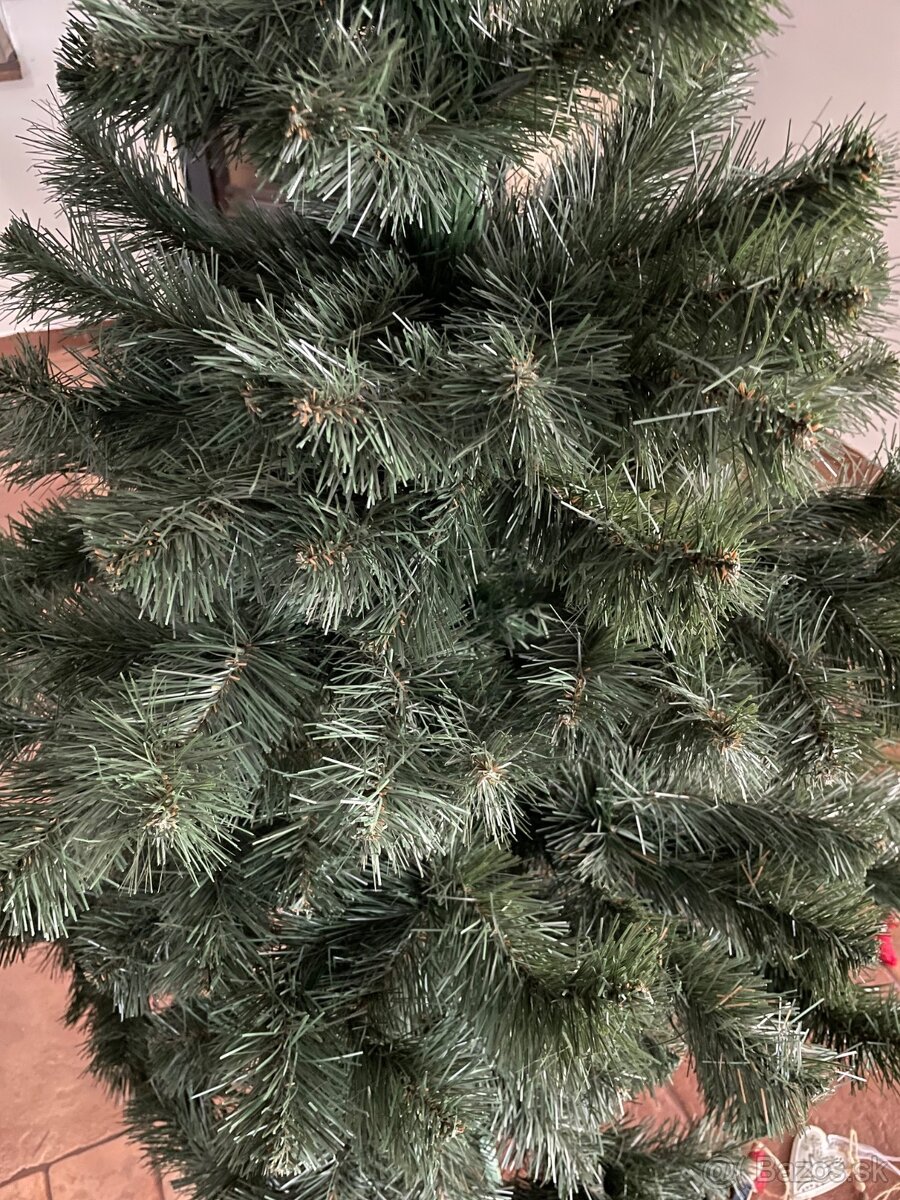 Vianocny stromcek cca 150cm - 2