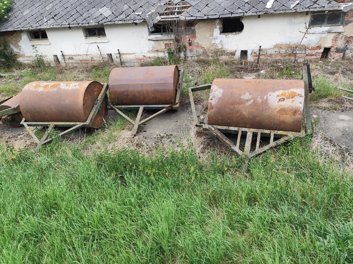 Predáme stroje z dvora - 2