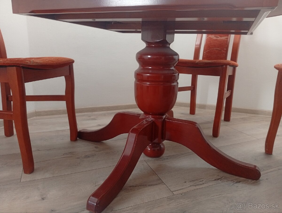 Jedalensky stôl - 2