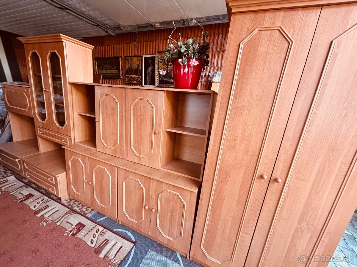 Obyvacia stena 4 m - 2