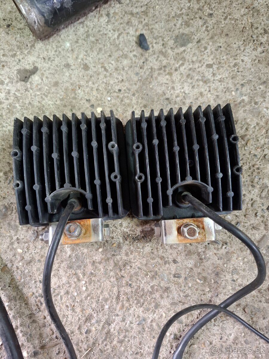 2x led pracovné svetlo - 2