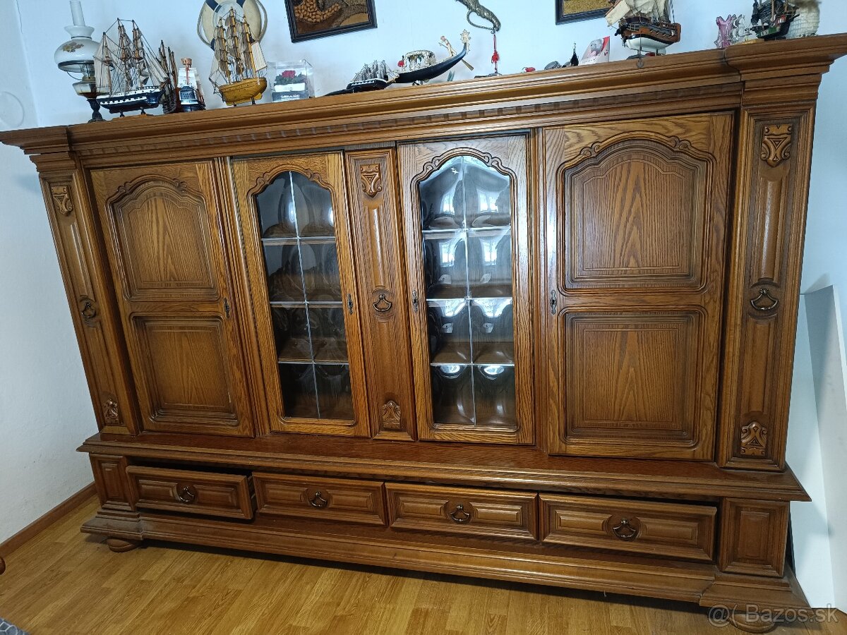 Rustikálna masívna komoda - 2