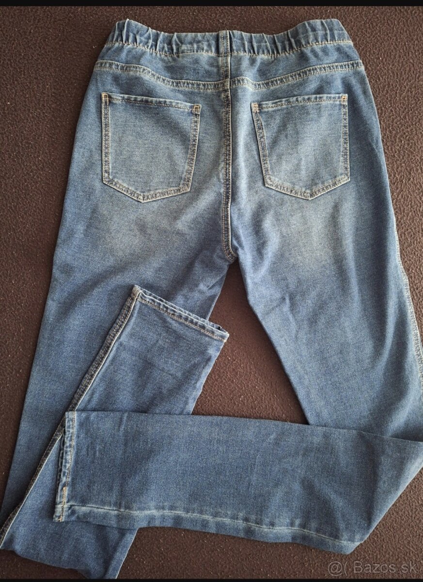 Dievčenské a dámske rifle, džeginy. - 2