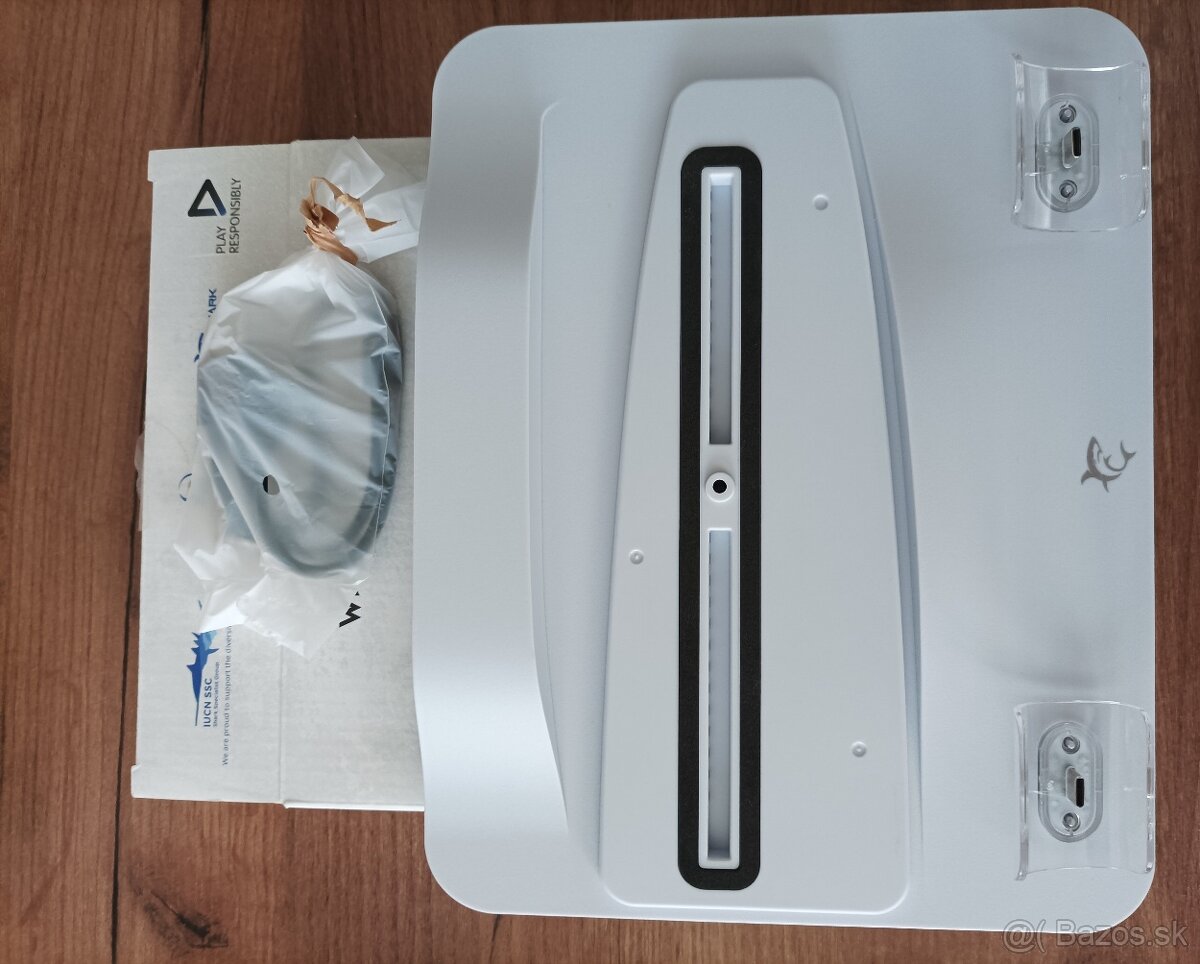 Chladiaci stojan pre PS5 - 2