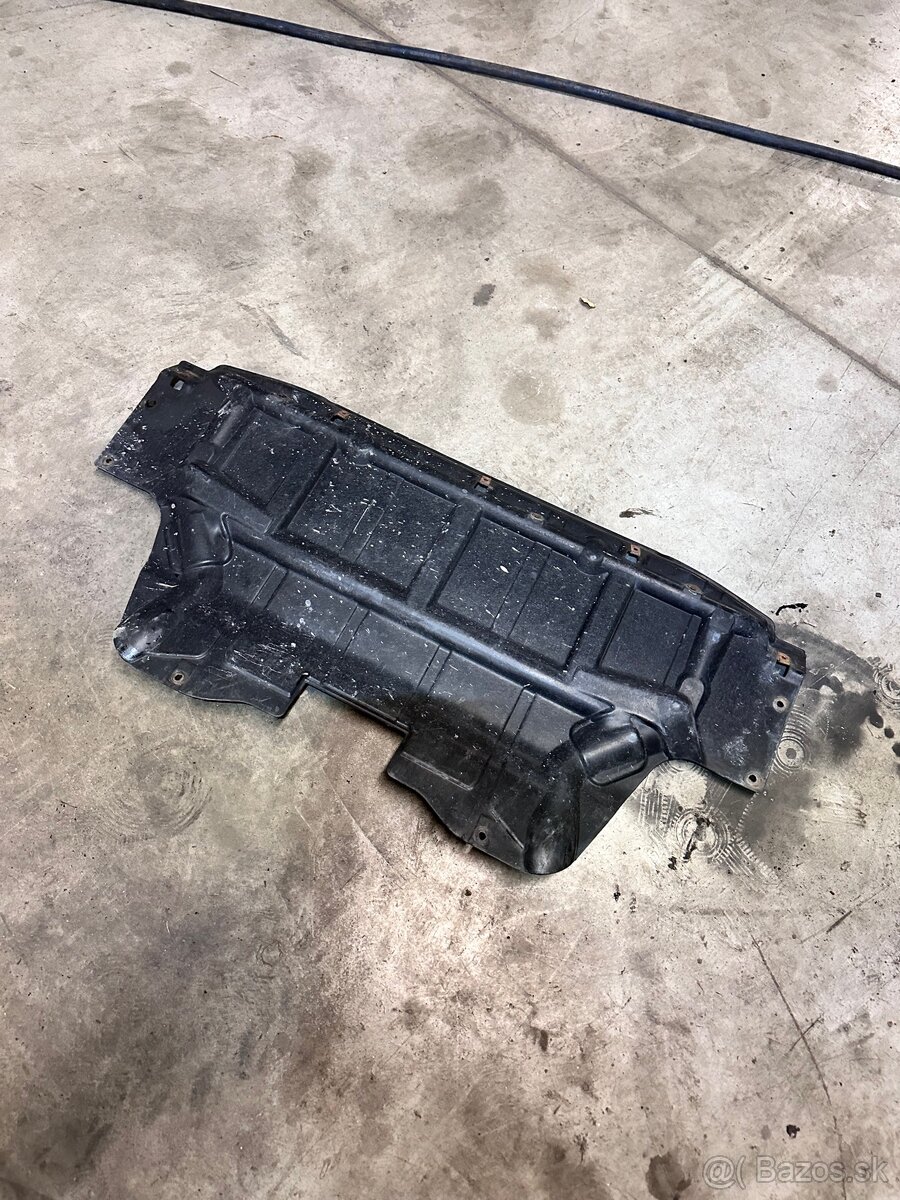 Spodný kryt motora BMW X5 e53 - 2