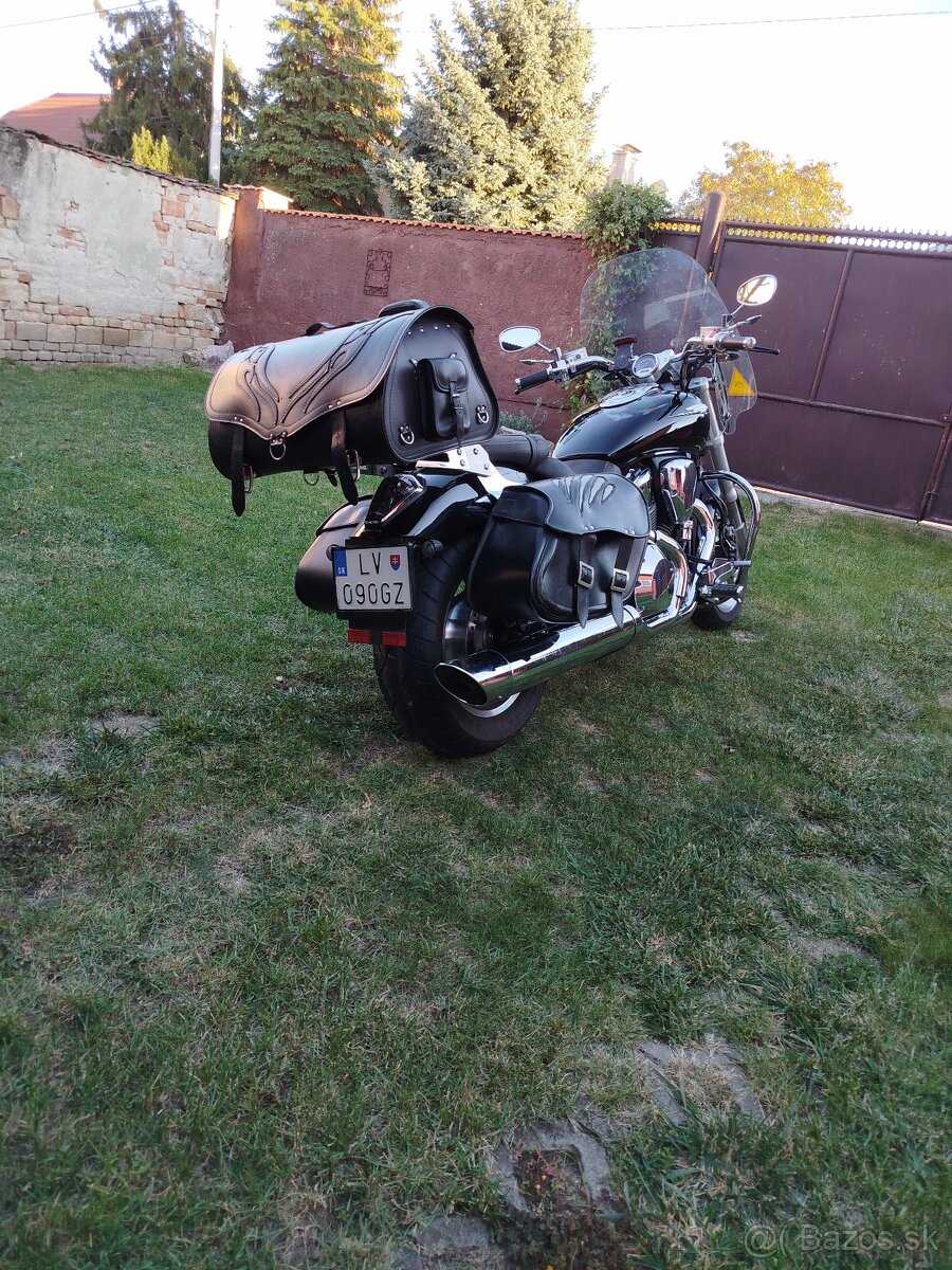 Honda VTX 1800 C - 2