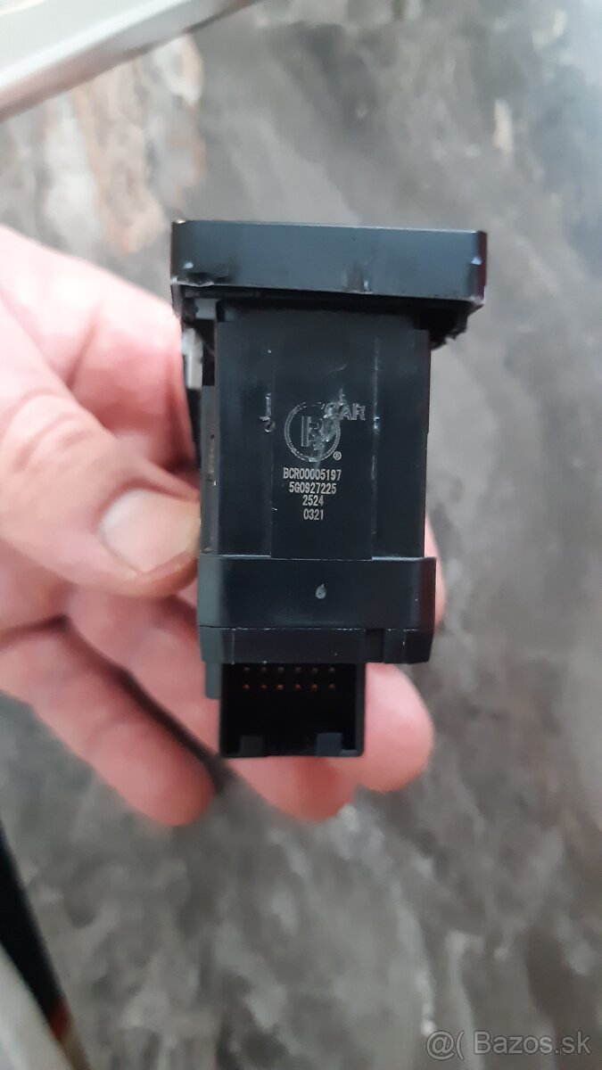 Golf 7 tlačidlo ručnej brzdy - 2