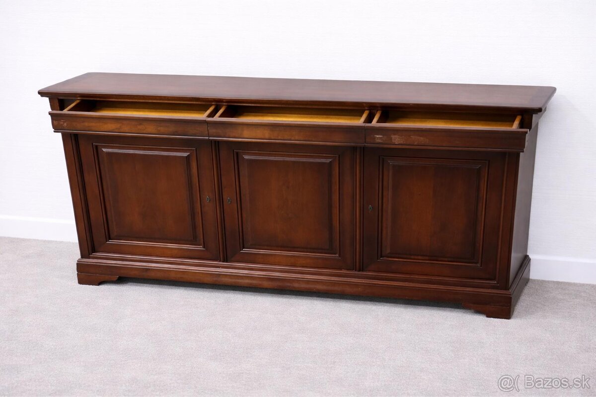 Komoda z masívu - 2