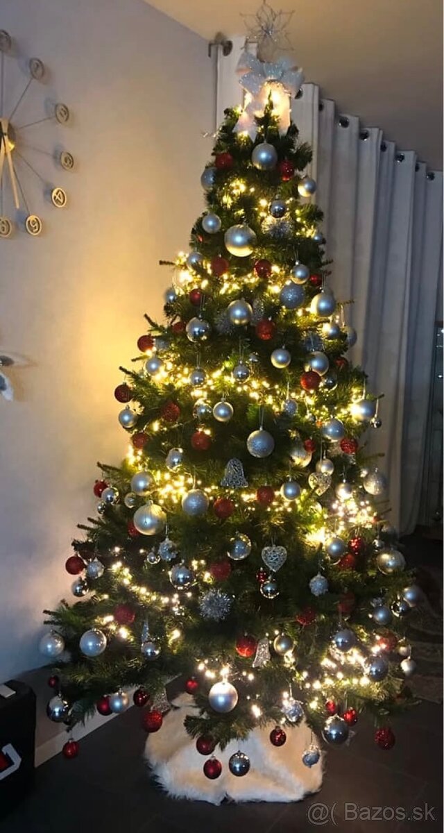 Vianočný stromček 240 cm - 2