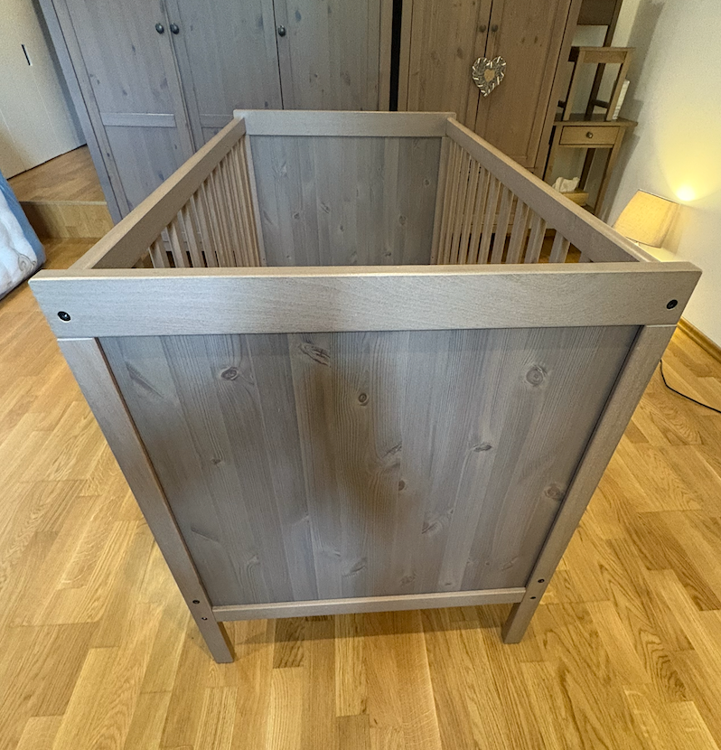 Predám detskú postieľku z ikea SUNDVIK - 2