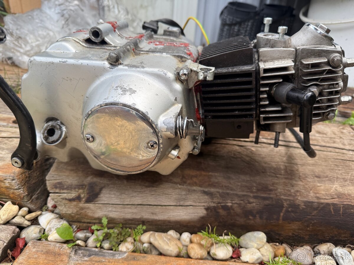 Motor 110cc 4takt