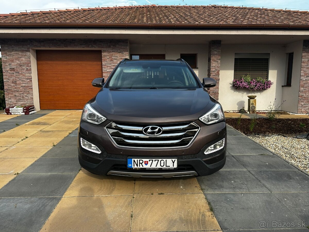 Hyundai Santa Fe - 2