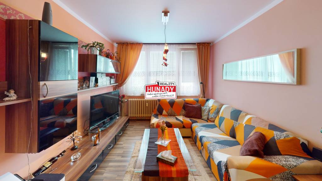 (42 m²) 1,5-IZBOVÝ BYT V SRDCI KOŠÍC - 2