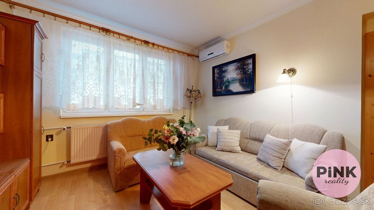 REZERVOVANÉ PINK Reality Na prenájom 2 izbový byt v centre m - 2