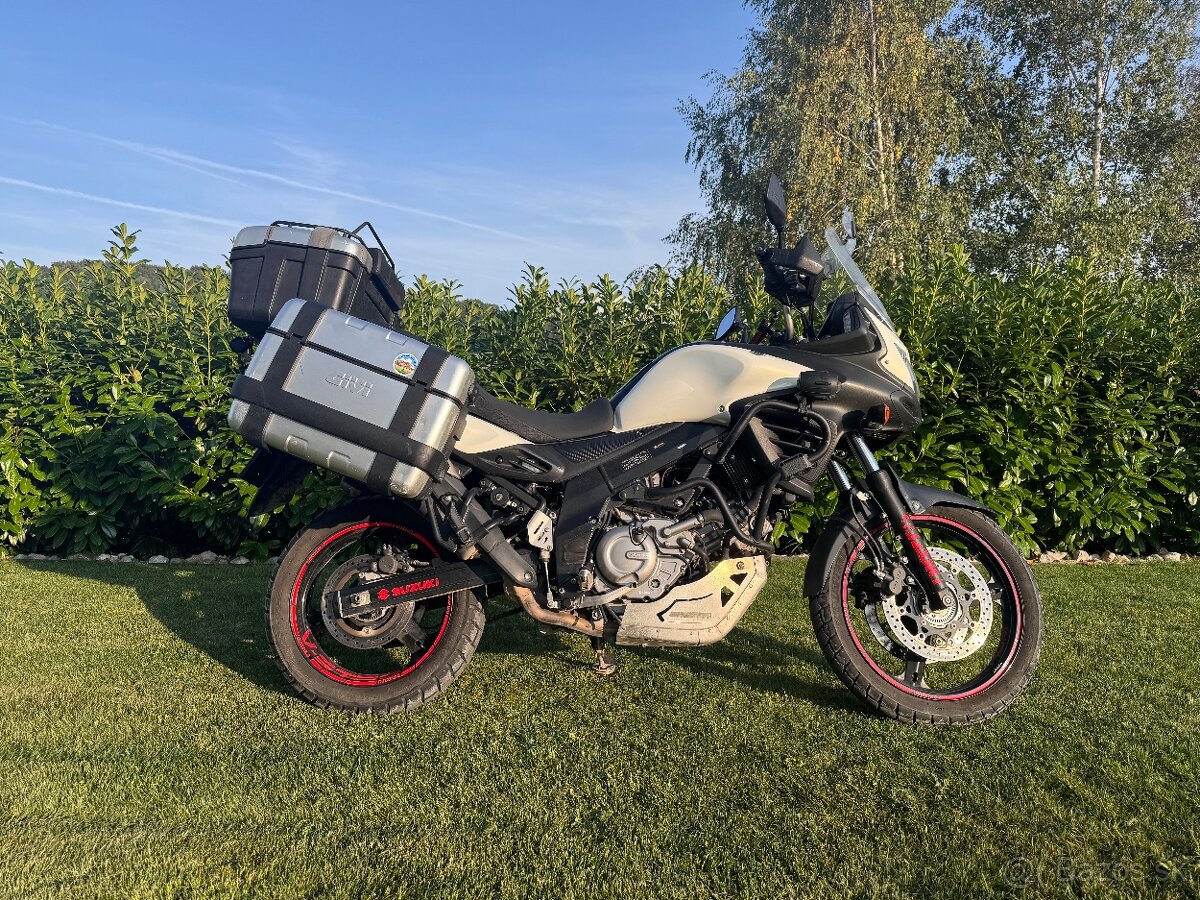 Suzuki V STROM DL 650 - 2