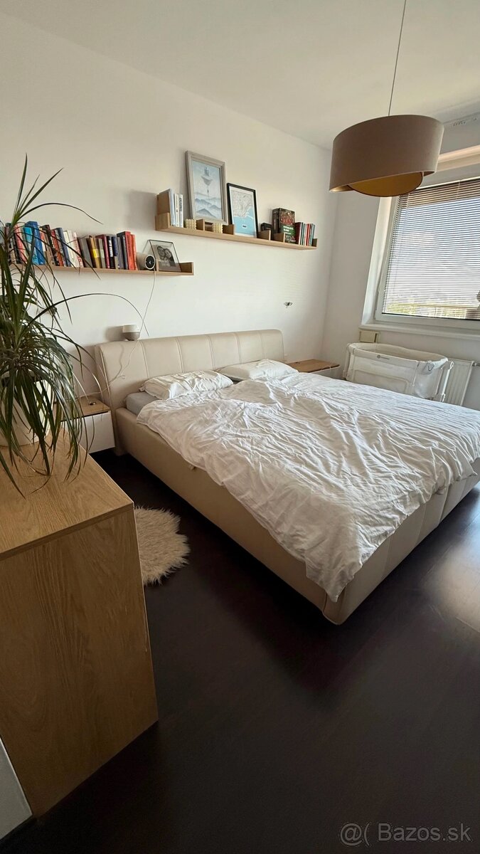 Realitný kancelária REALADR s.r.o. - 2