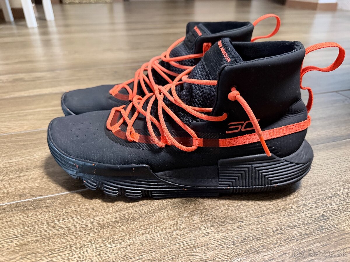 Under Armor botasky - 2