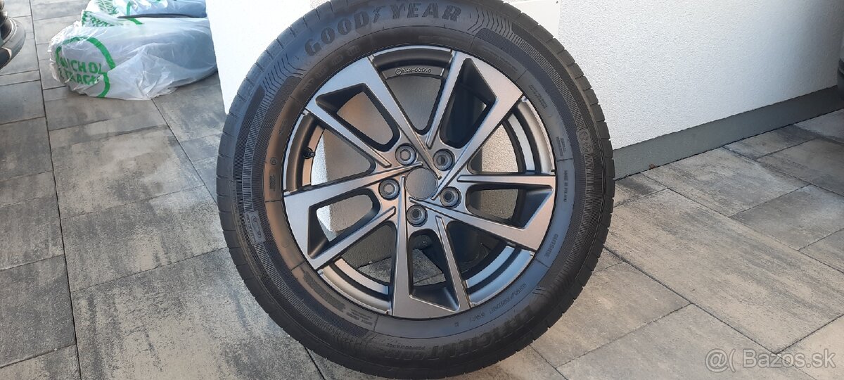 5x114.3 R17 HYUNDAI TUCSON - 2