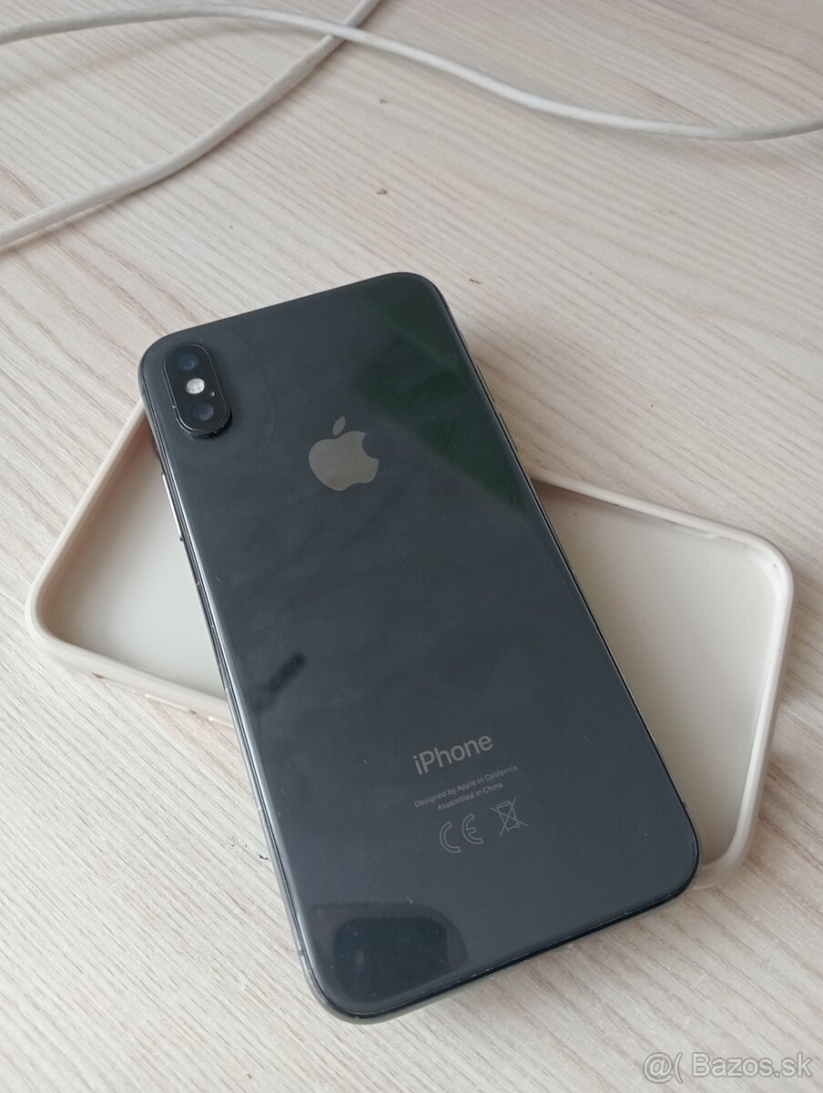 Predám iphone x 64gb - 2