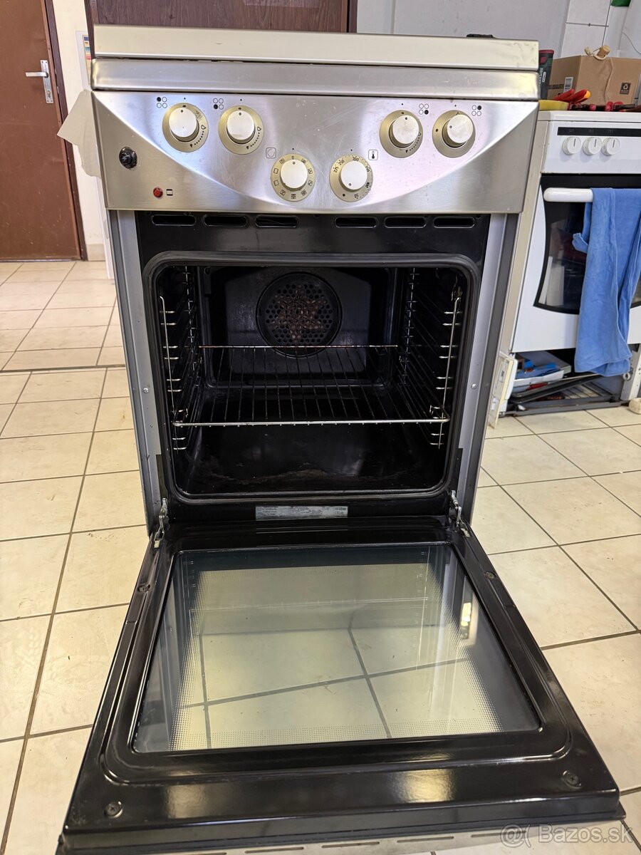 Predám nerezový plynový sporák Gorenje - 2