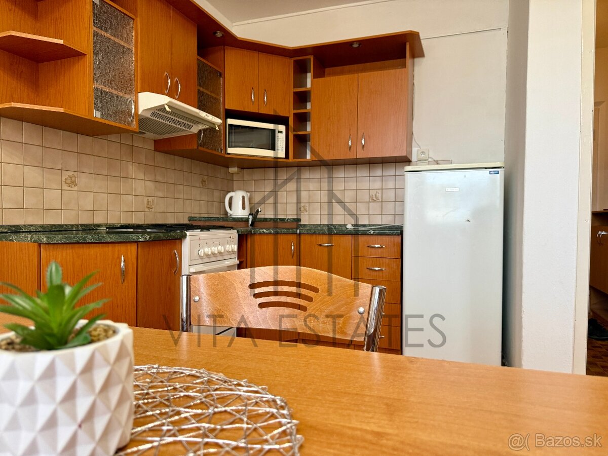 Prenájom 1-izbový byt – Górkeho ulica, Prievidza - 2