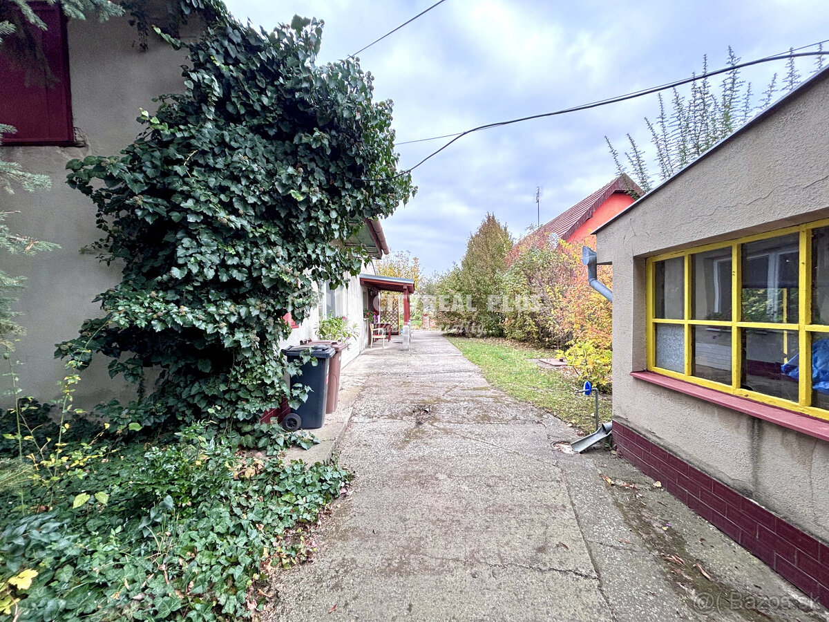 Ponúkame Vám na predaj 1 izbový dom v Nových Zámkoch - 2