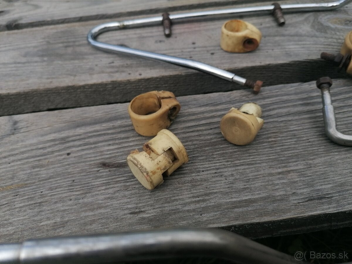 Držiaky plexiskla na Jawa, CZ, 350, 250, 175, 150, 125 - 2