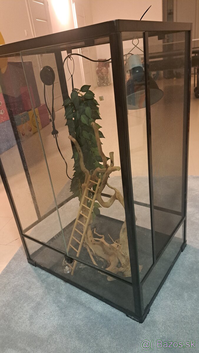 Terárium 90vx60šx40h - 2